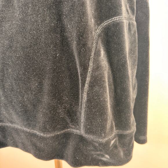 Boston Proper Sport Black Scoop Neck Velour Sweatshirt Shirt Size Medium - Picture 7 of 8